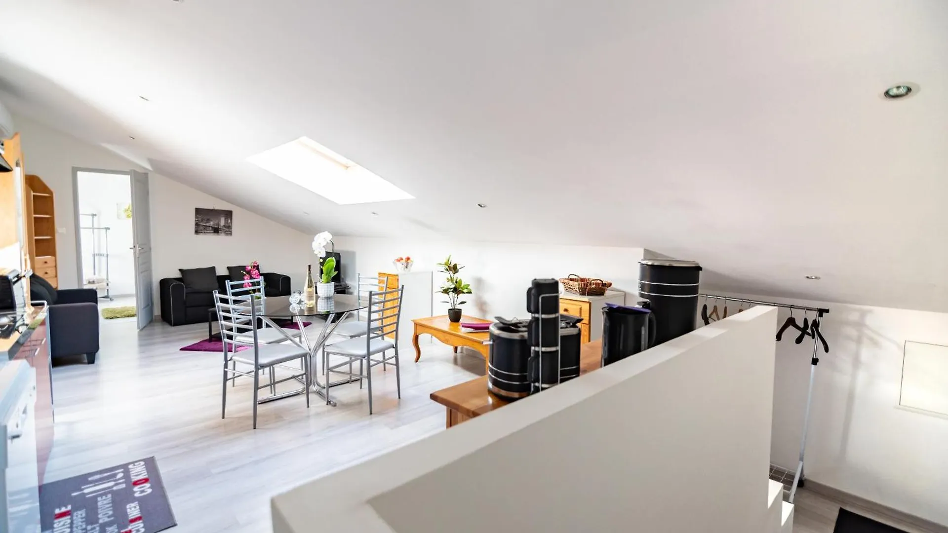 Le Mazagran Appartement Saint-Paul-Trois-Châteaux